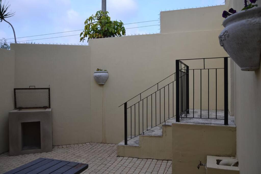 Italian 3 Villa *